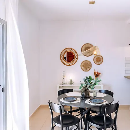 Appartement Mia Sirena Lighthouse 3min Walk To The Sea Paphos